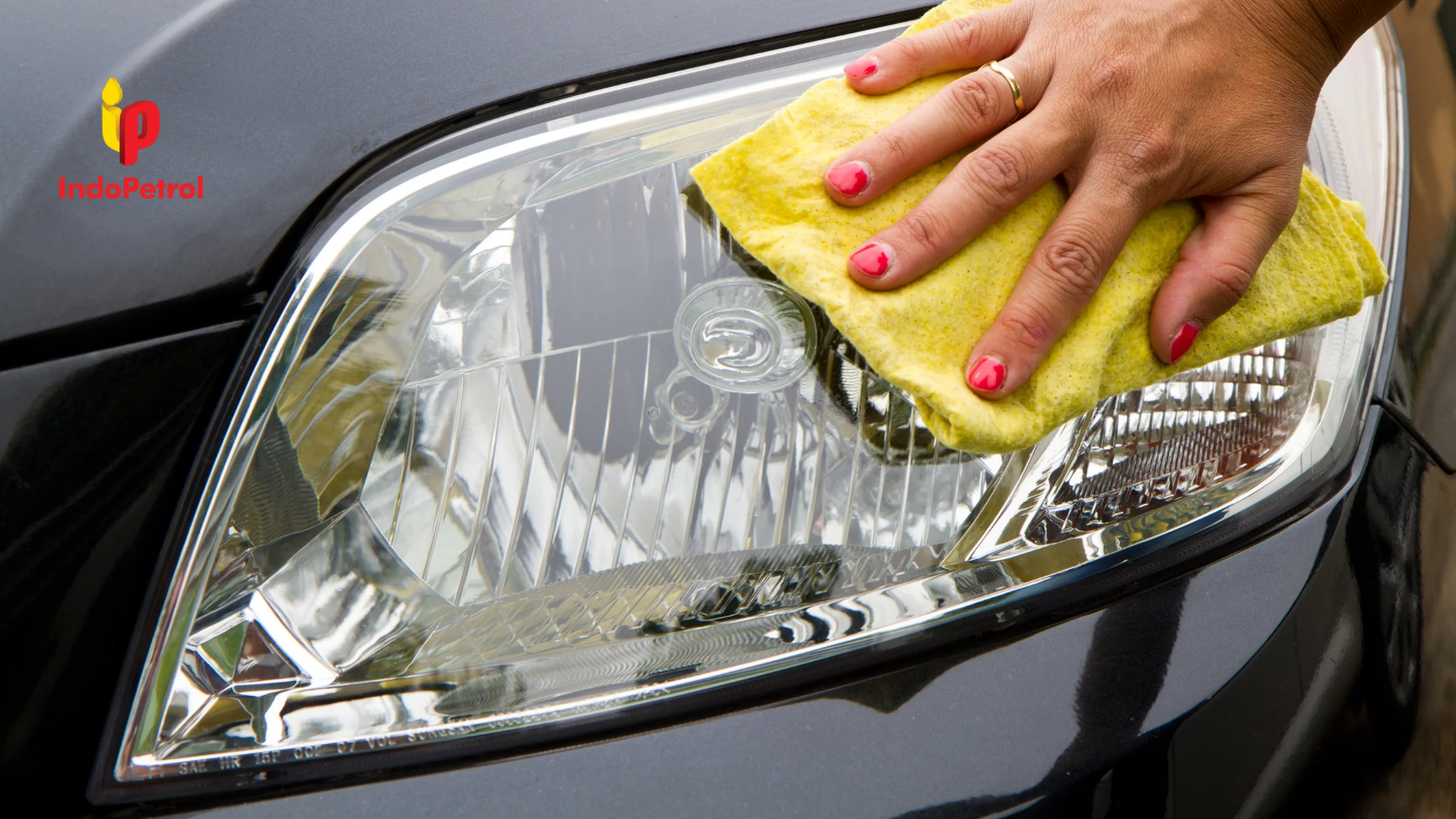 Mẹo Khắc Phục Đèn Pha Ô Tô Bị Ố Vàng